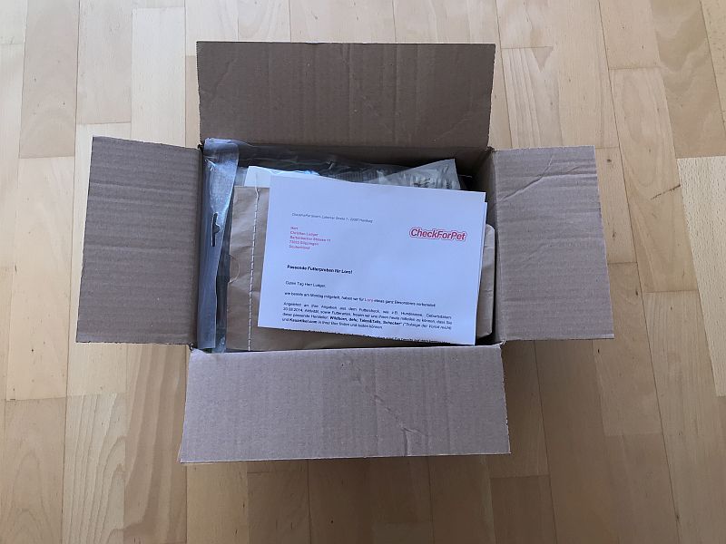 Paket mit Futterproben für Deinen Boxer